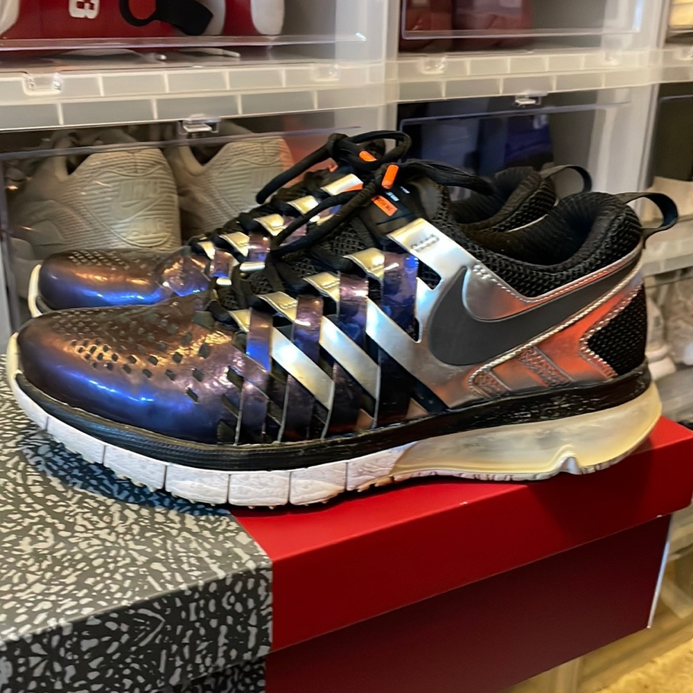 Nike Airmax Super Bowl edition. Used but great condition